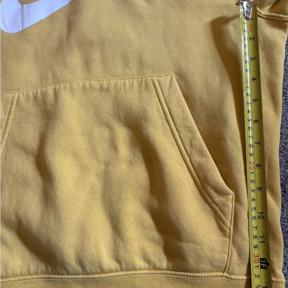 Nike Hoodie Mens Small Goldenrod Yellow Pullover Sweatshirt Swoosh Logo Athletic - Picture 8 of 8
